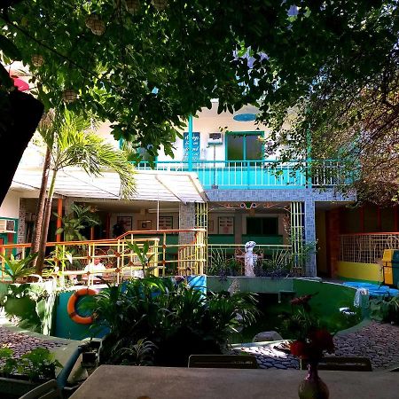 Park Vil-La Apartelle Bandar Quezon Luaran gambar