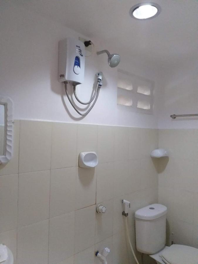 Park Vil-La Apartelle Bandar Quezon Luaran gambar