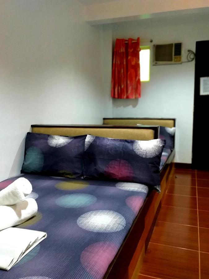 Park Vil-La Apartelle Bandar Quezon Luaran gambar