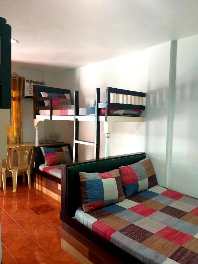 Park Vil-La Apartelle Bandar Quezon Luaran gambar